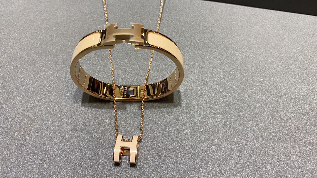 에르메스 목걸이