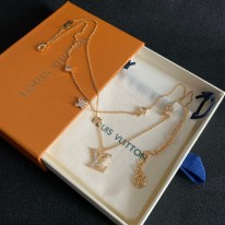 루이비통 목걸이