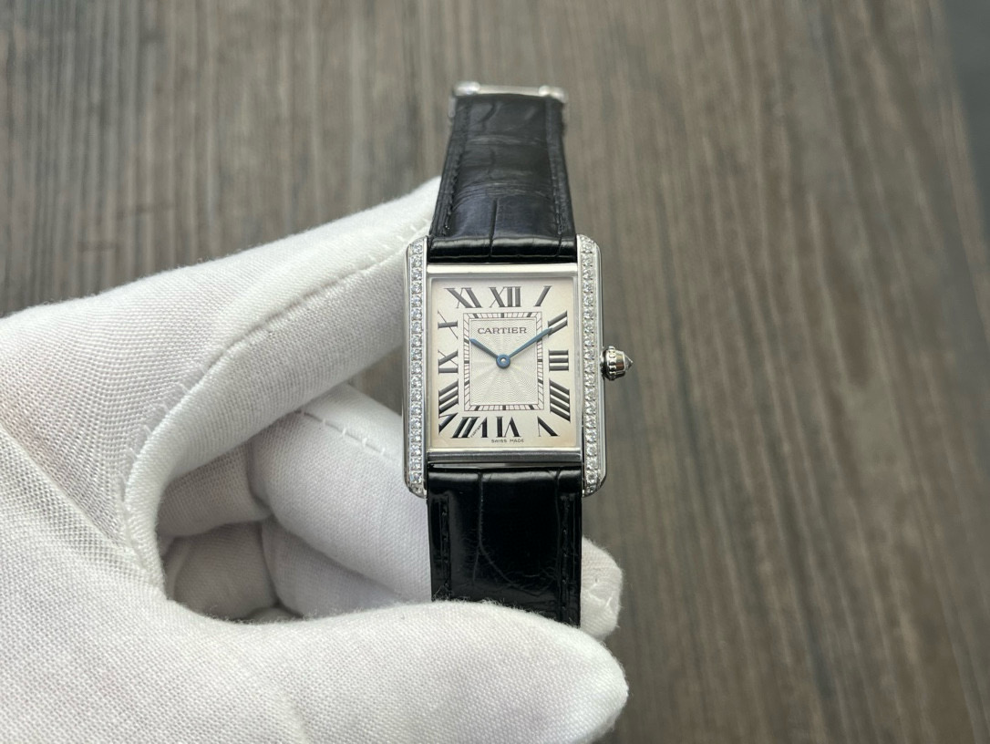 까르띠에 V9공장 미러급 여자시계