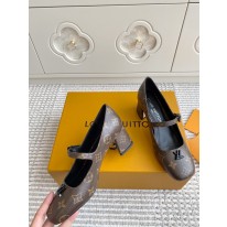 루이비통 여자 구두 5.5cm