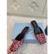 프라다 여자 슬리퍼