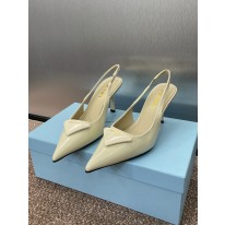 프라다 여자 샌들 7.5cm
