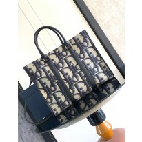 디올 토트백 남자가방