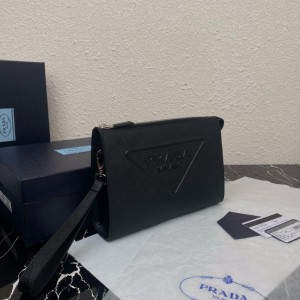 프라다 2VF039 클러치백