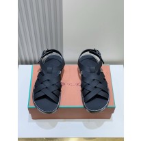 로로피아나 남자 샌들