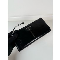 프라다 1MB051 남녀공용 클러치지갑