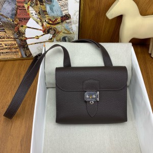 에르메스 사카데페슈 남자가방