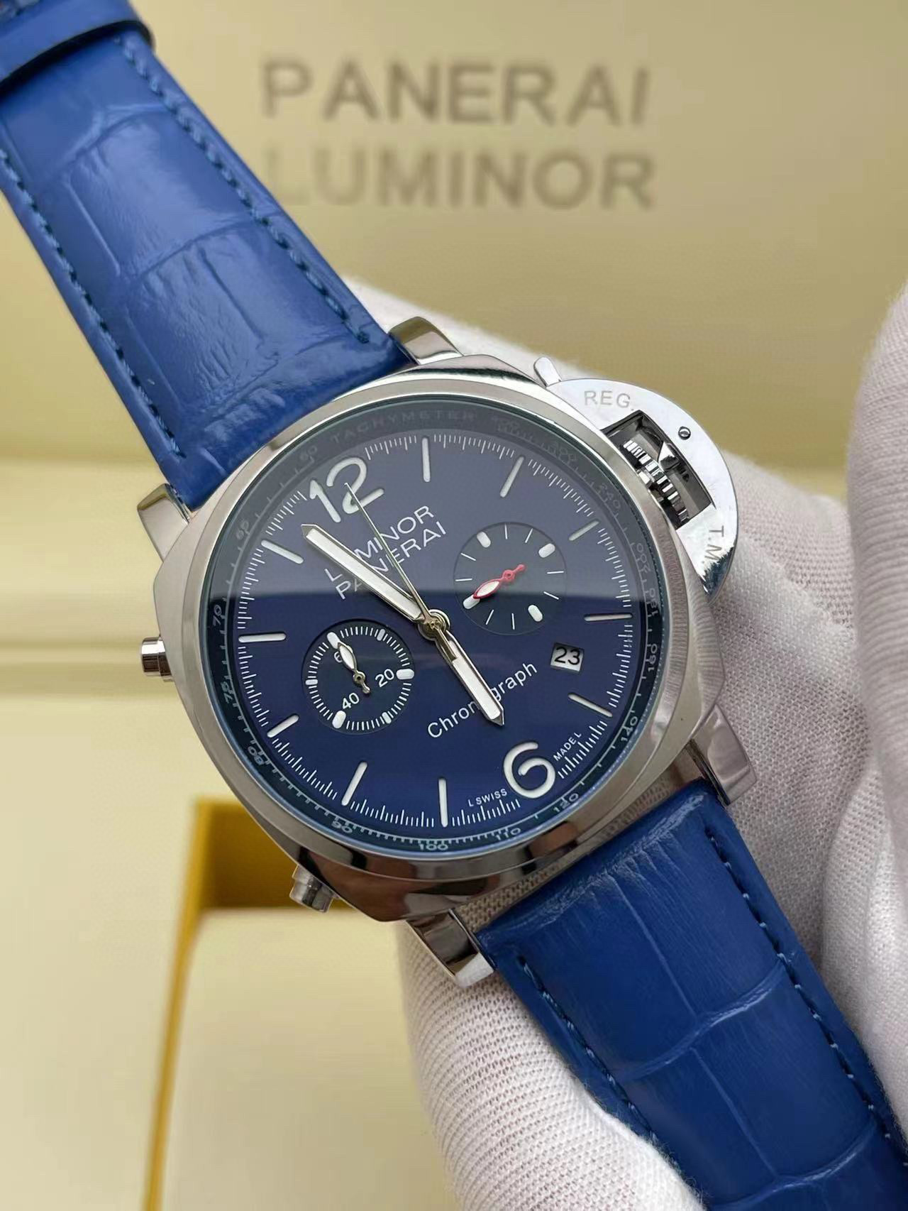 파네라이 A급 남자시계