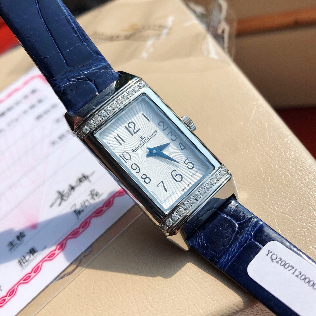 예거 르쿨트르  여자 미러급 시계