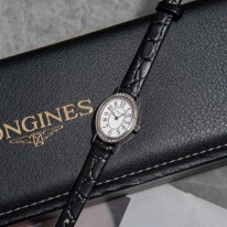 론진 A급 여자시계