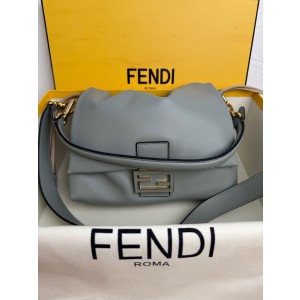 펜디 여자가방 8833