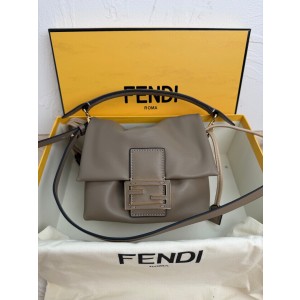 펜디 여자가방 8832/8833