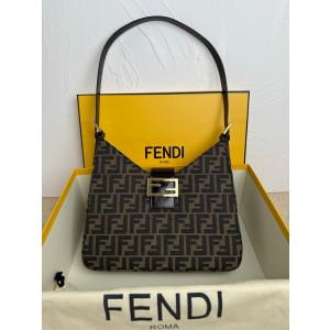 펜디 여자가방 3313