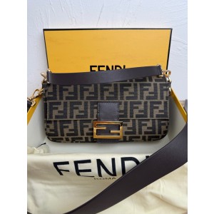 펜디 여자가방 8039