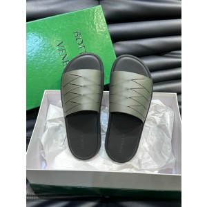 보테가베네타 남자 슬리퍼