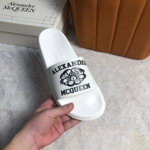 알렉산더 맥퀸 남녀공용 슬리퍼