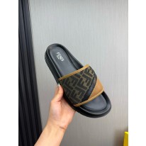 펜디 남자 슬리퍼