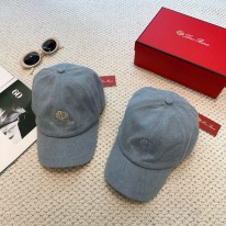 로로피아나 모자