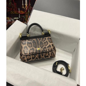 돌체앤가바나 여자가방