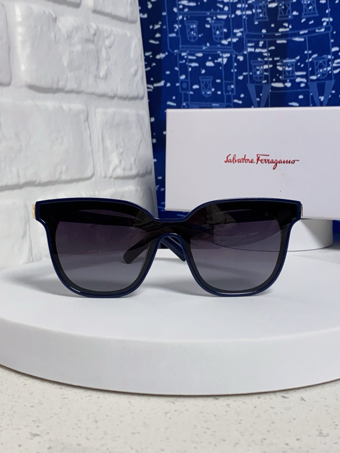 페라가모 선글라스