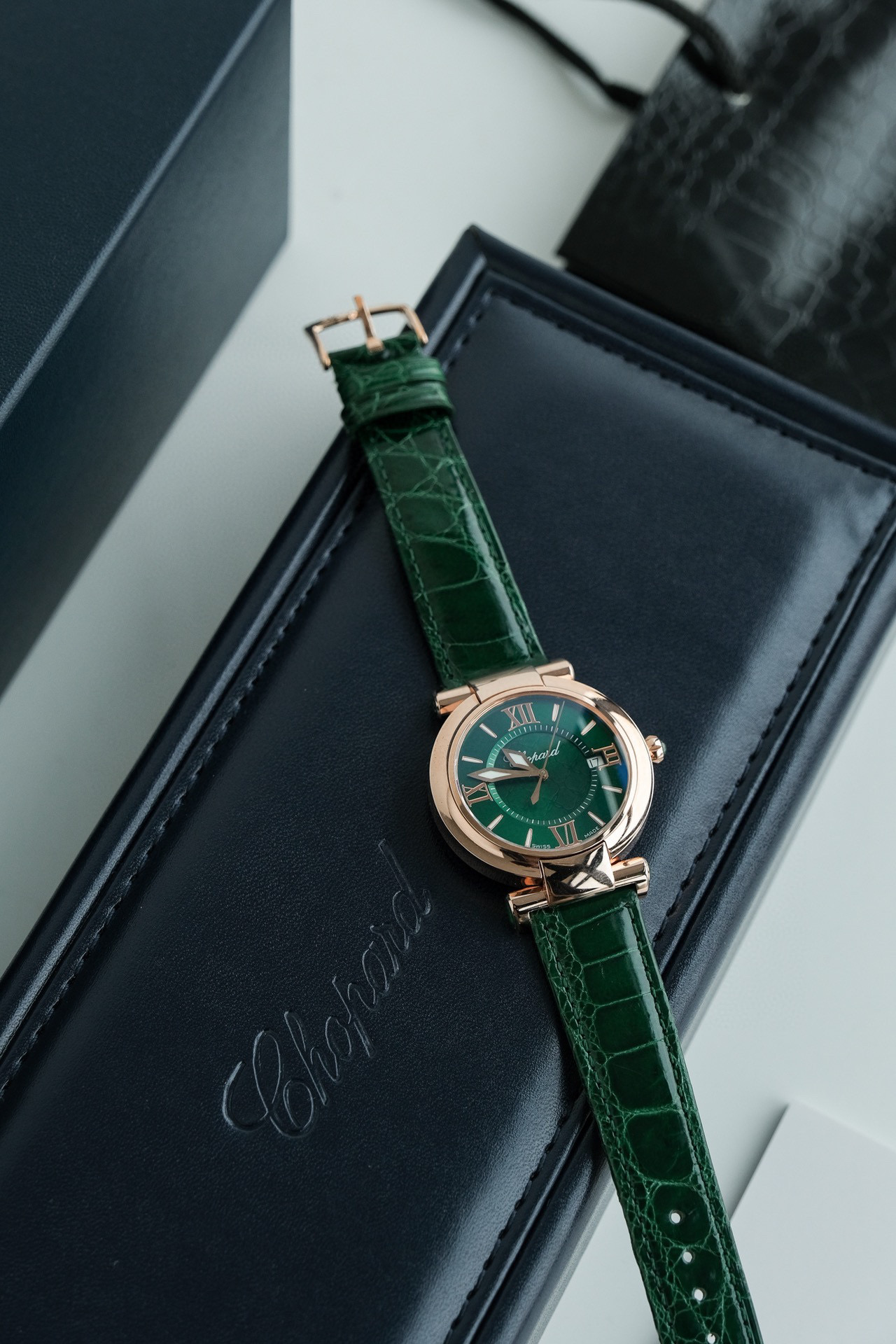 쇼파드 미러급 여자시계