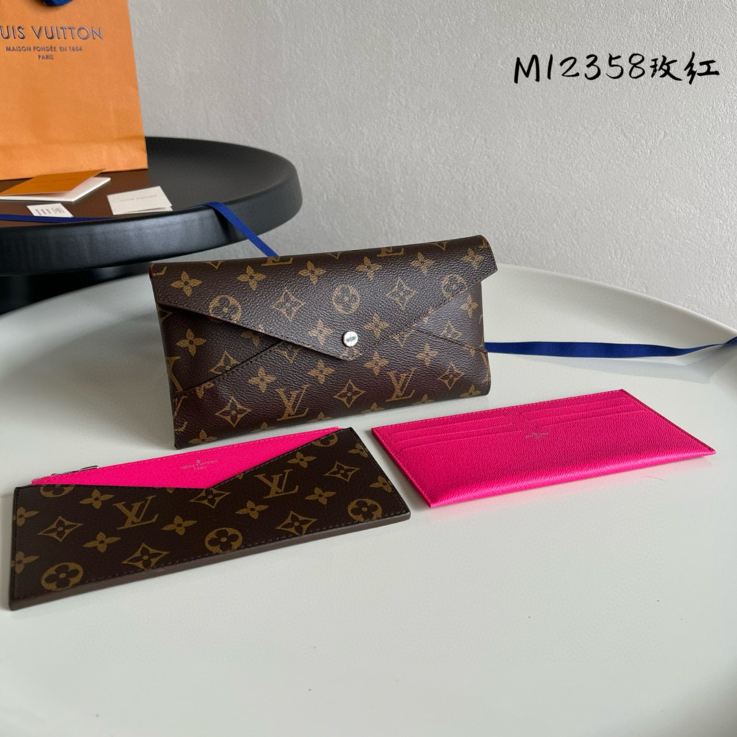 루이비통 M12358 여자 장지갑