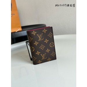 루이비통 M62089 여권지갑