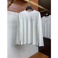 프라다 남자 맨투맨