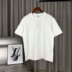 버버리 남자 반팔티