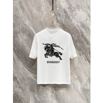버버리 남자 반팔티