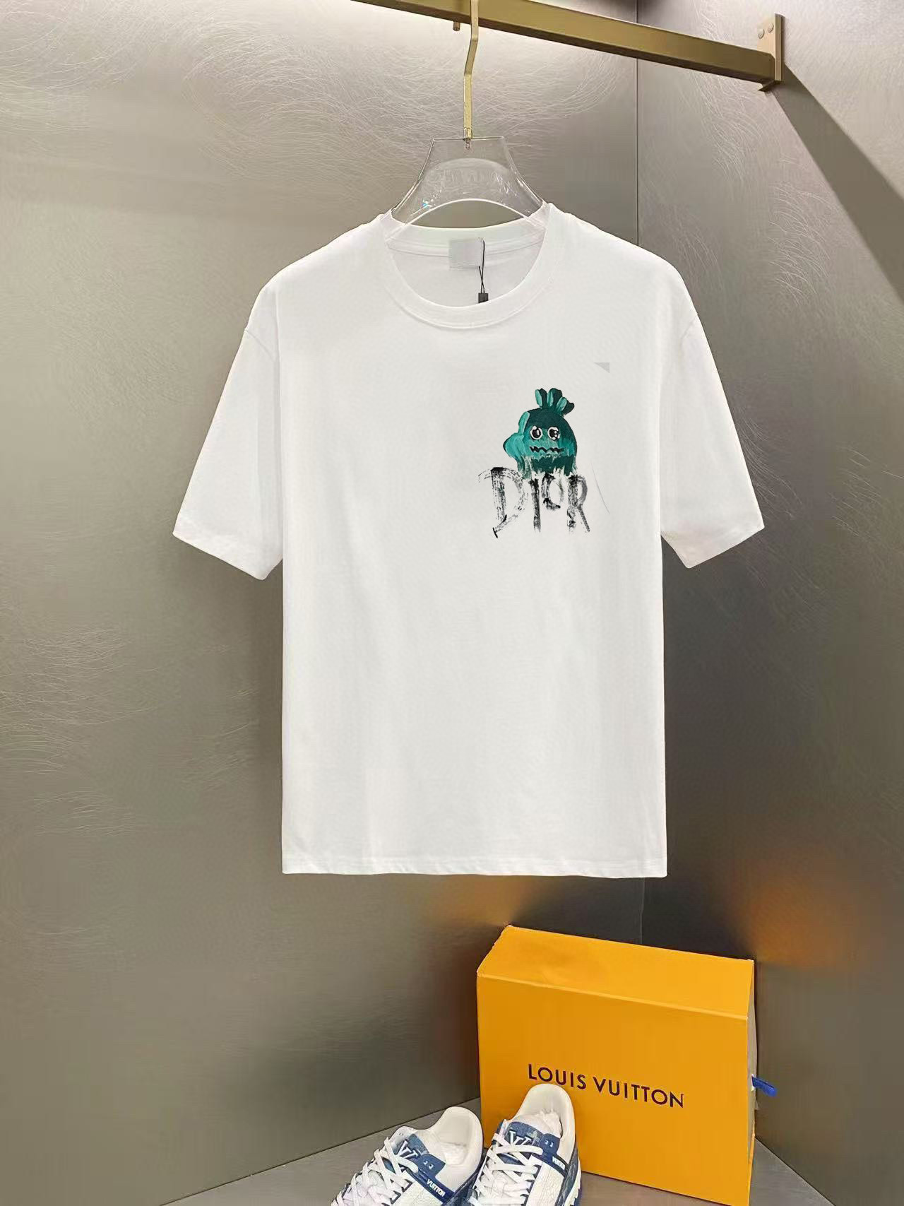 디올 2컬러 남자 반팔티