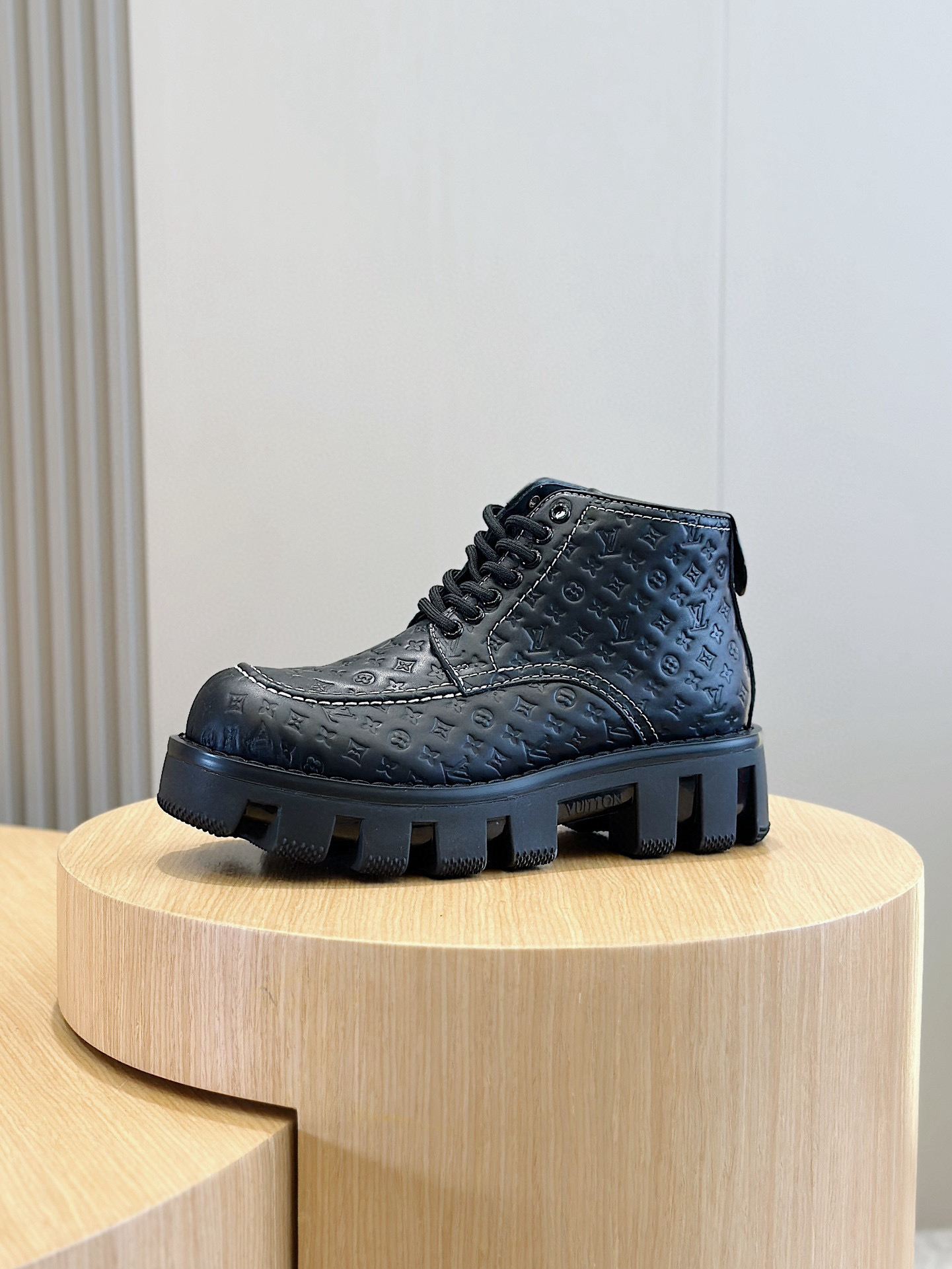 루이비통 남자 부츠