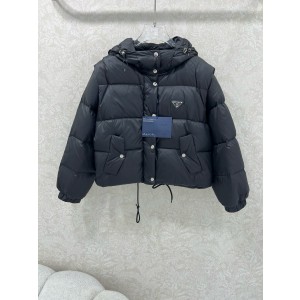 프라다 여자 패딩