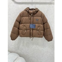 프라다 여자 패딩