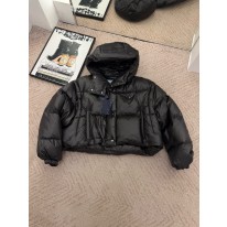 프라다 여자 패딩