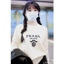 프라다 여자 니트 2컬러