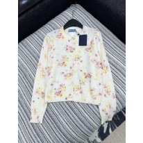 프라다 여자 가디건