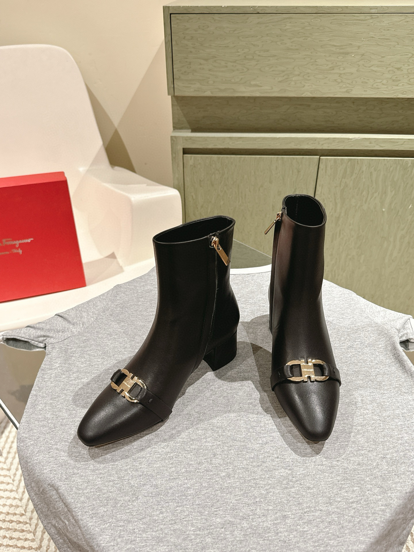 살바토레 페라가모 4.5CM 여자 부츠