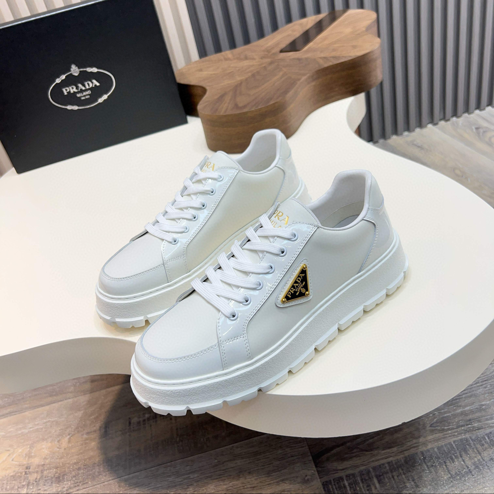 프라다 남자 스니커즈 신발 운동화