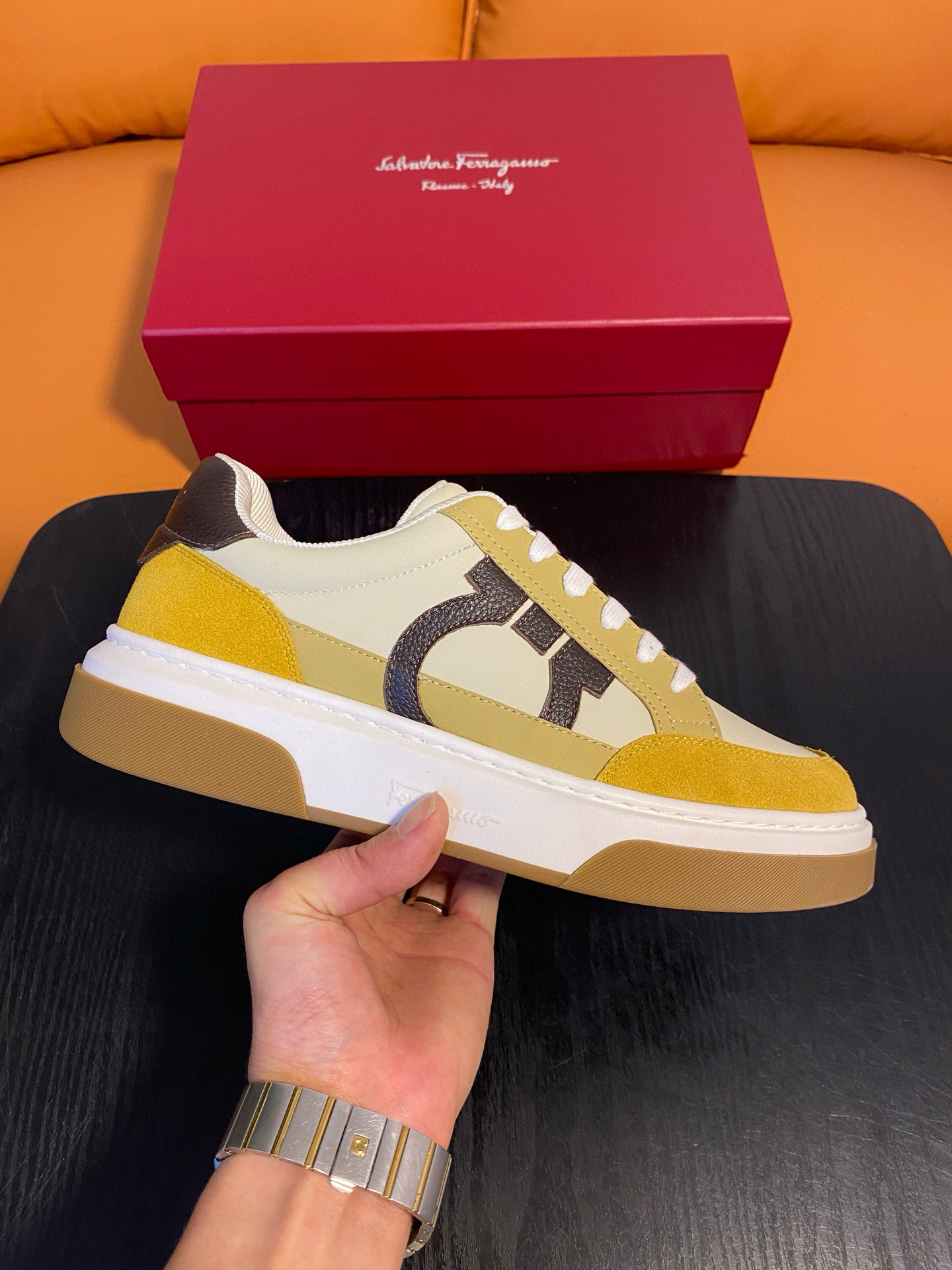 살바토레 페라가모 남자 신발 운동화 스니커즈