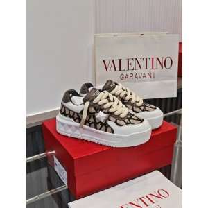 발렌티노 남녀공용 신발 운동화 스니커즈