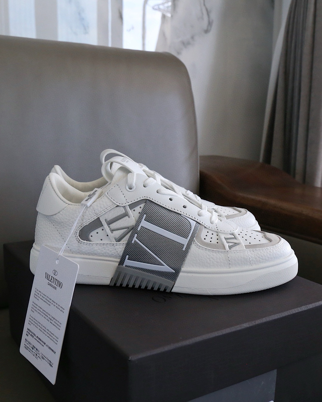 발렌티노 남녀공용 신발 운동화 스니커즈