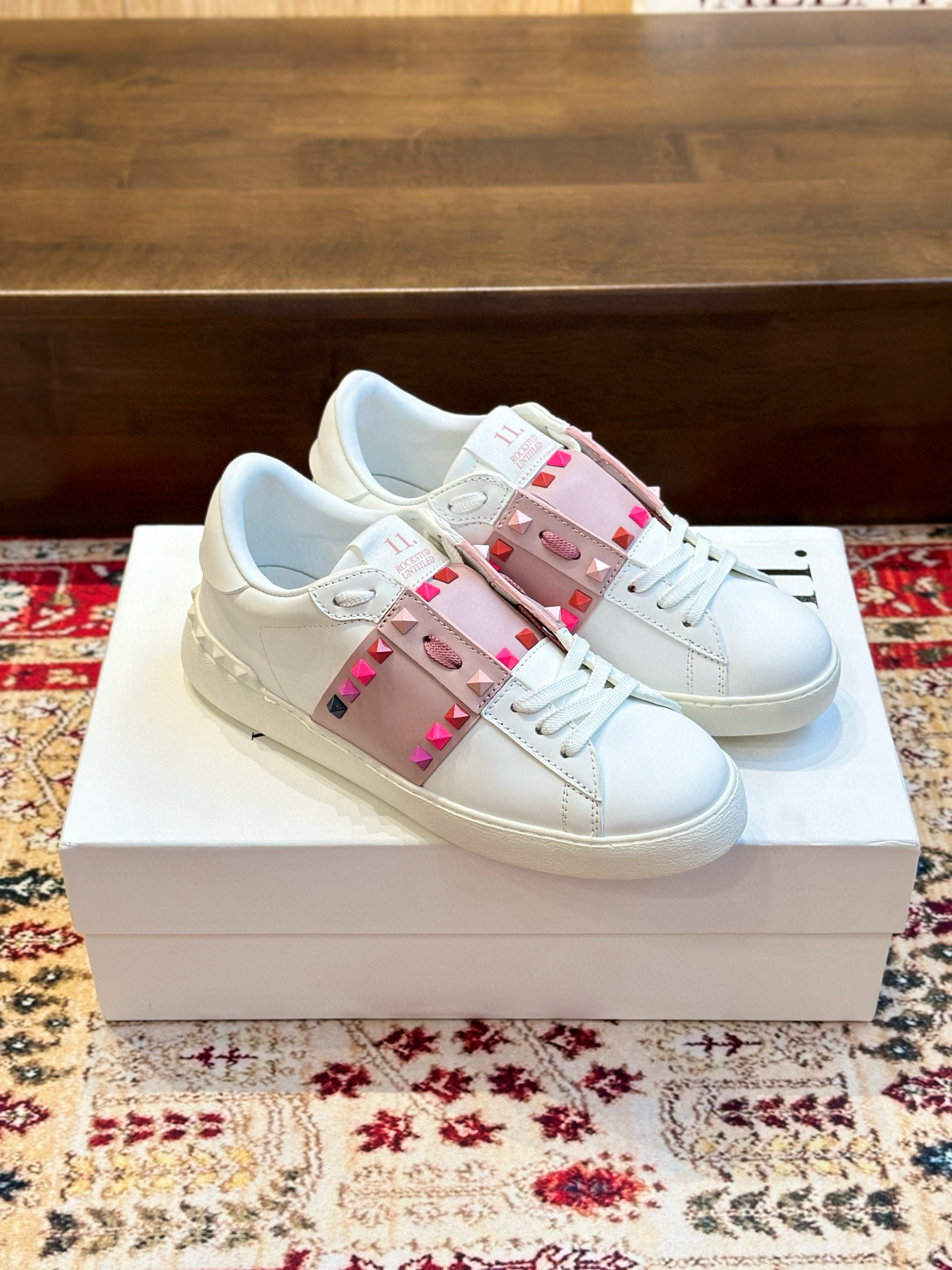 발렌티노 남녀공용 신발 운동화 스니커즈