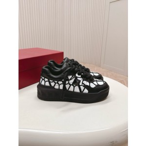 발렌티노 남녀공용 신발 운동화 스니커즈