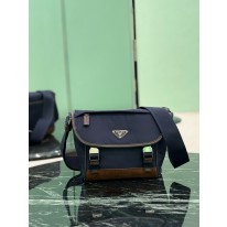 프라다 2VD066 스몰 남자가방