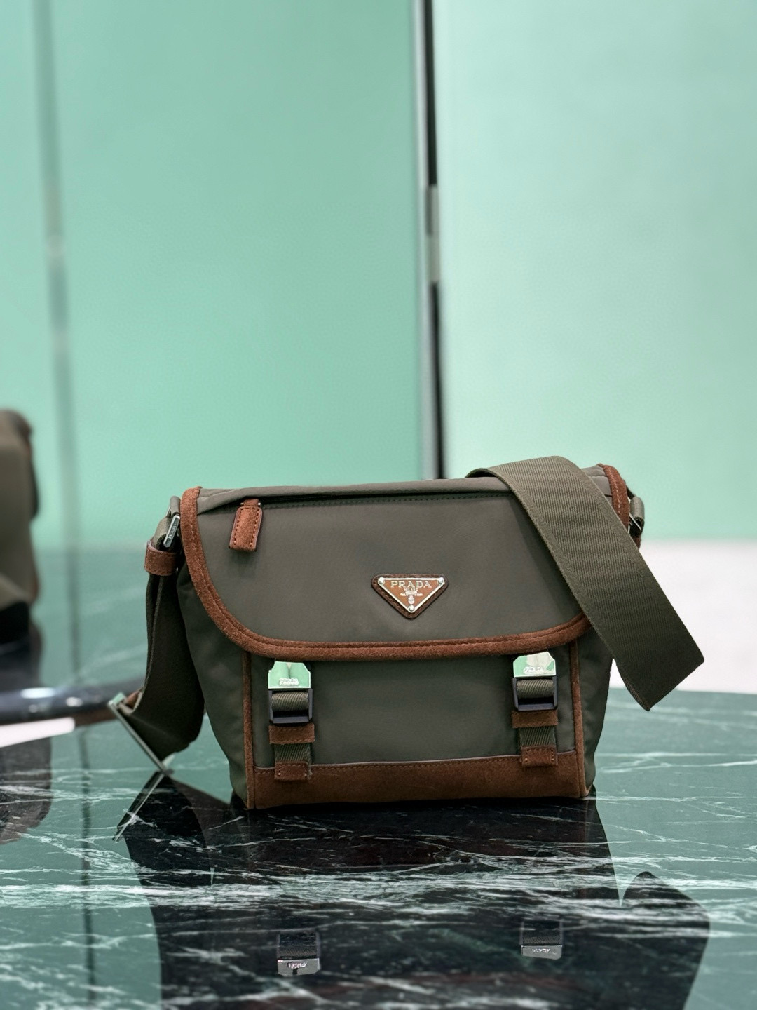 프라다 2VD066 스몰 남자가방