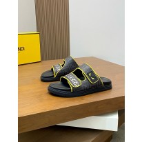 펜디 남자 슬리퍼