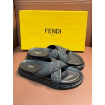펜디 남자 슬리퍼