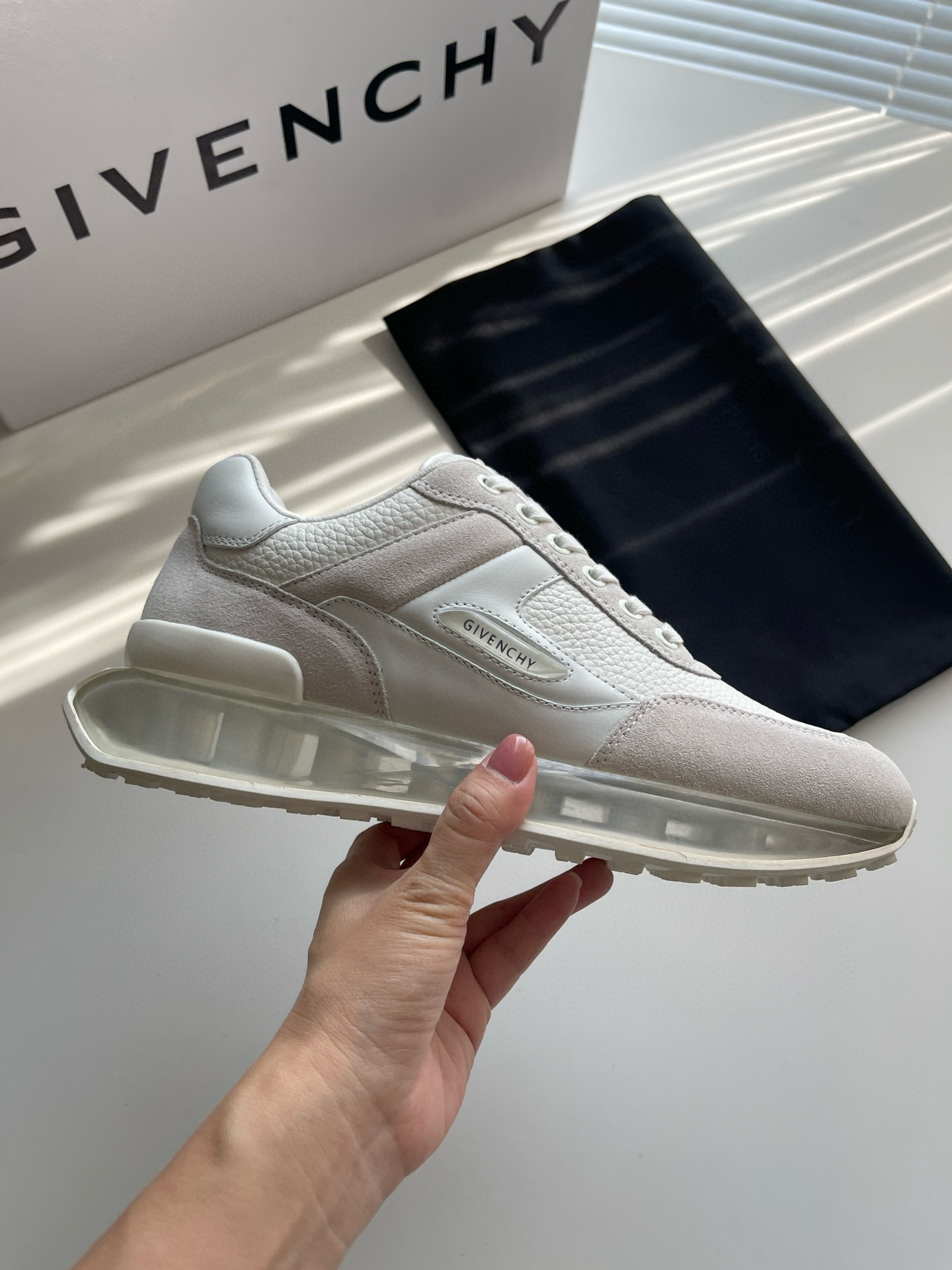 지방시 남자 신발 운동화 스니커즈