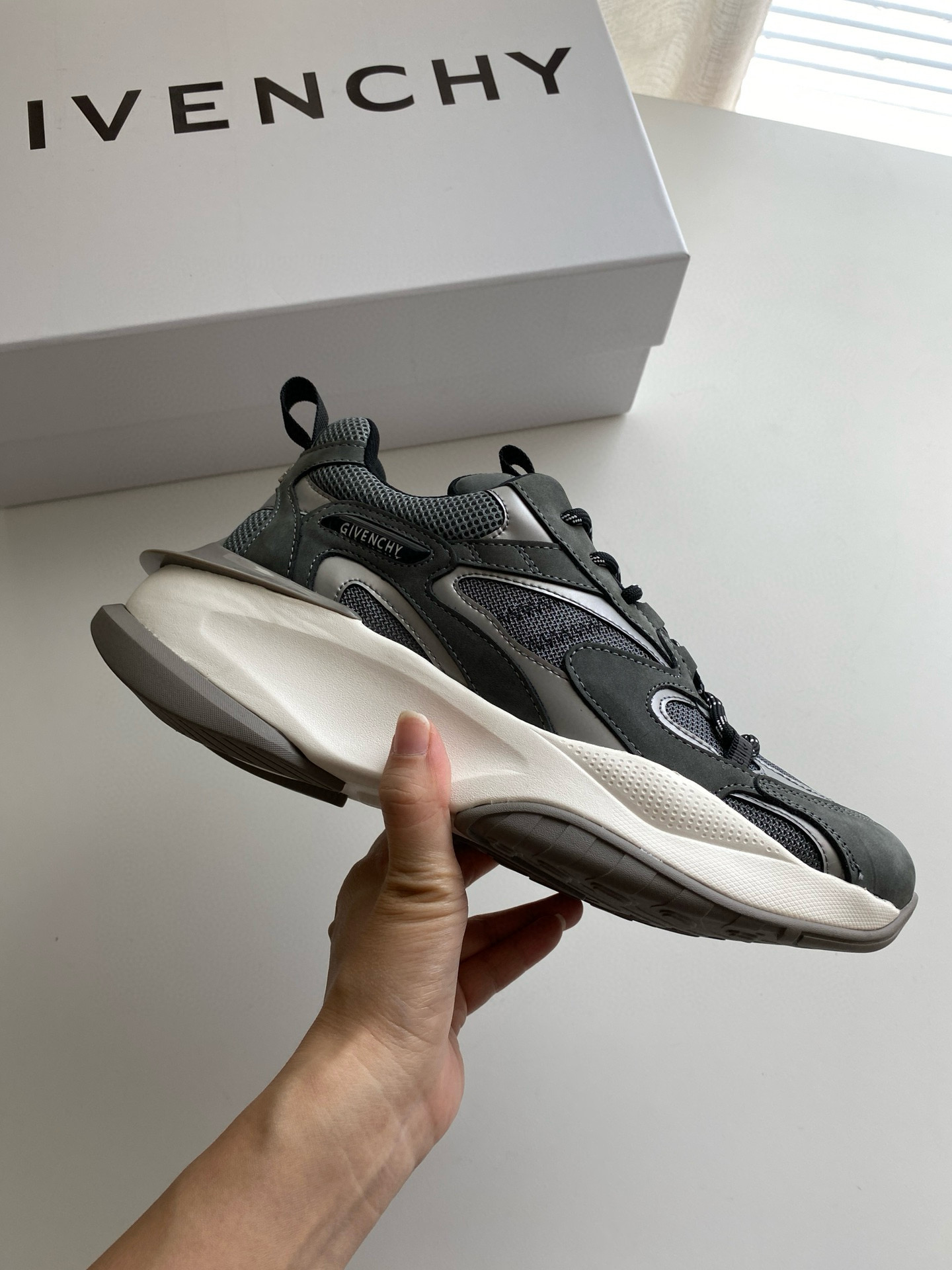 지방시 남자 신발 운동화 스니커즈